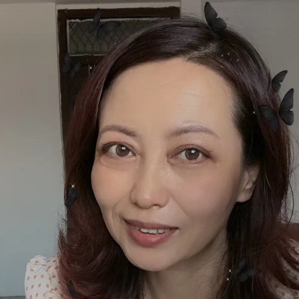 微笑不在的照片