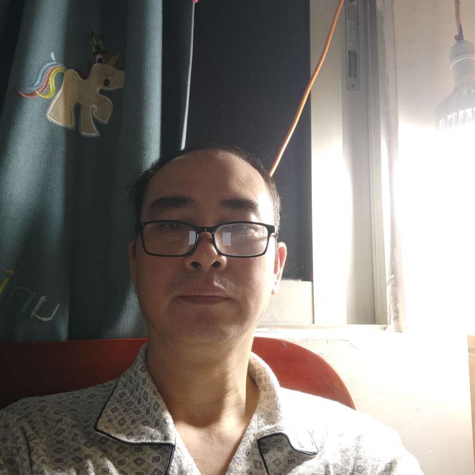 光亮扯青琯的照片