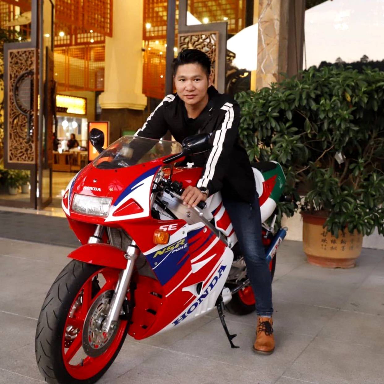 浮波相许单身的照片