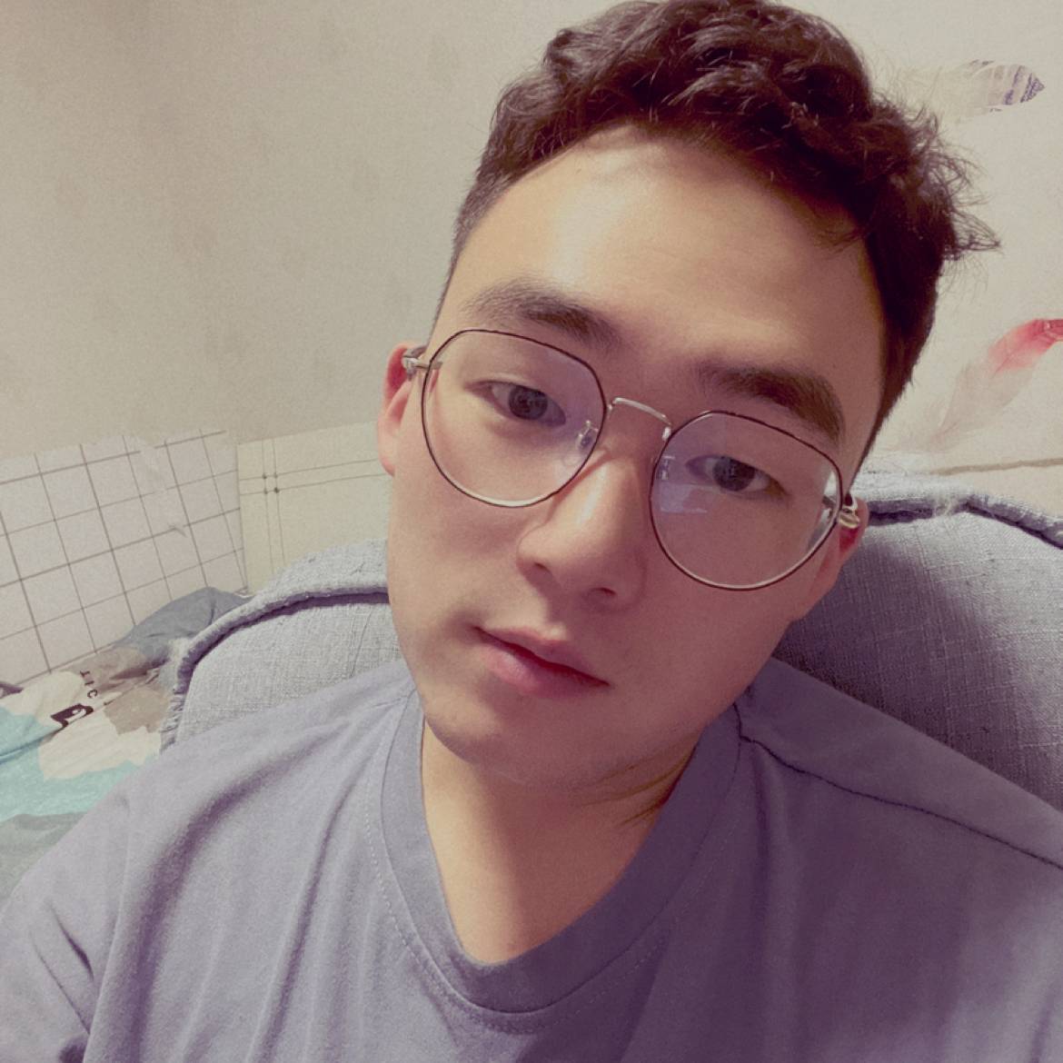 阳阳阳阳先生的照片