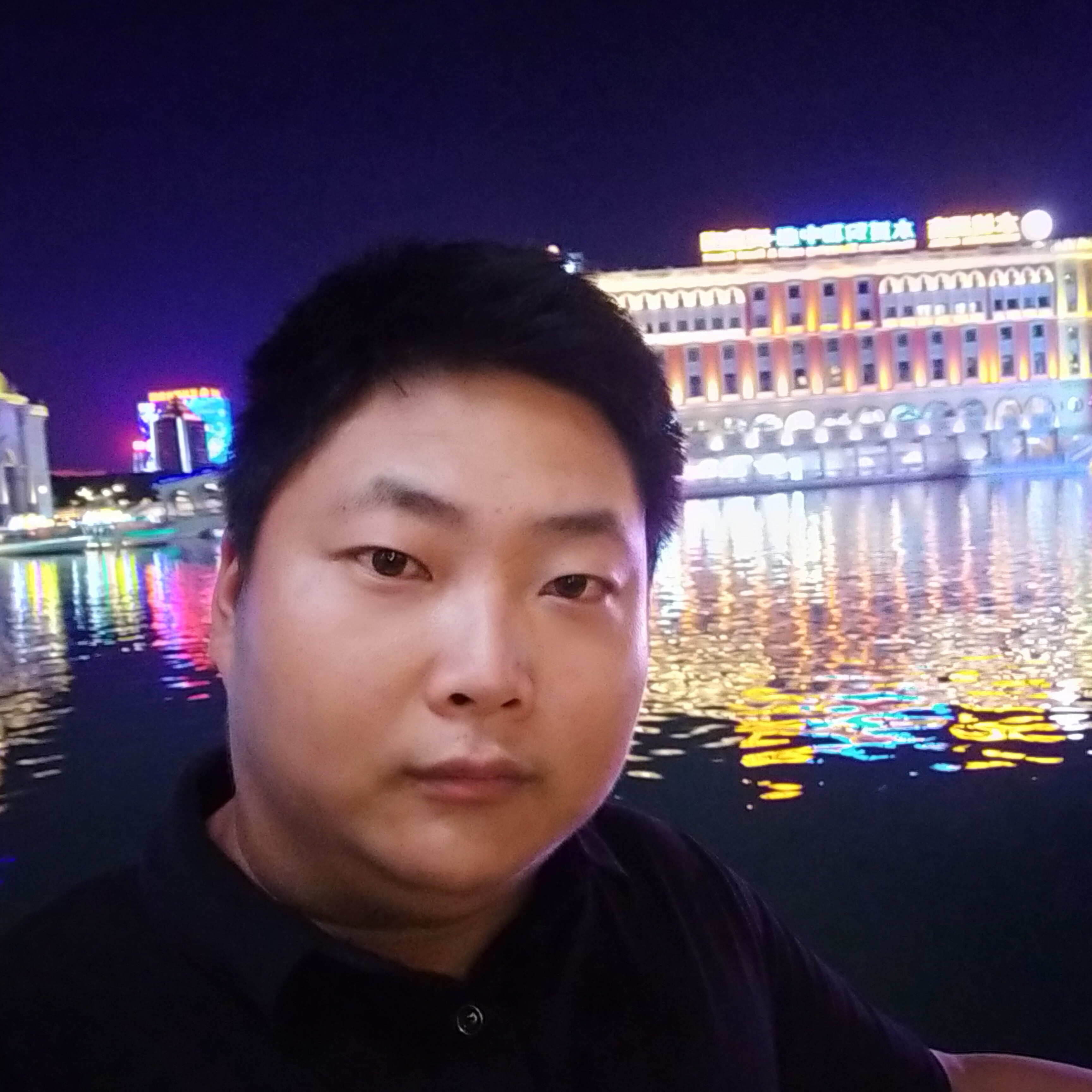 鲜花等于曾经的照片