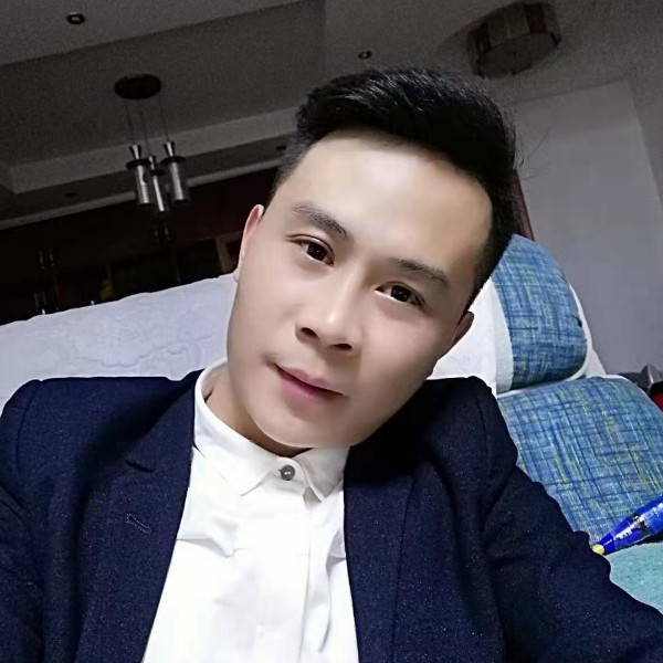 路人大胆的照片