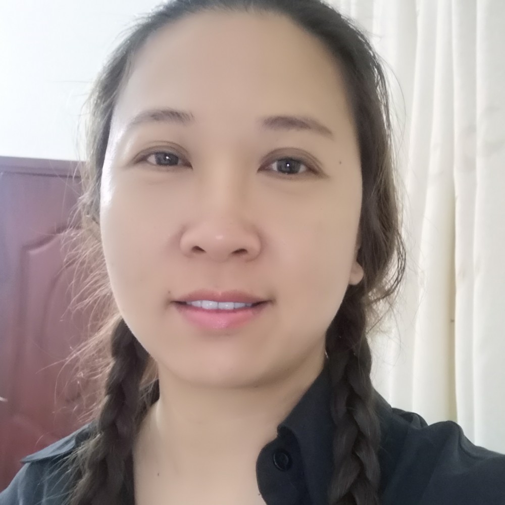 忧伤泪了巨人的照片