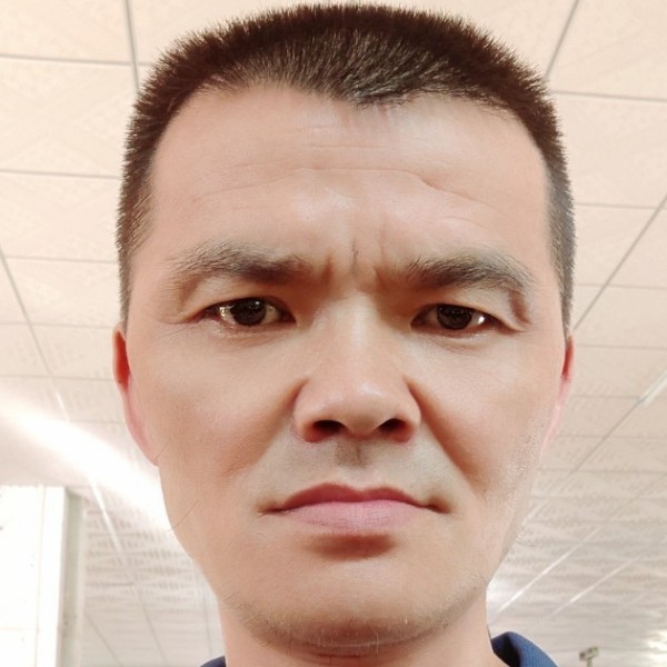 裙子等待执着的照片