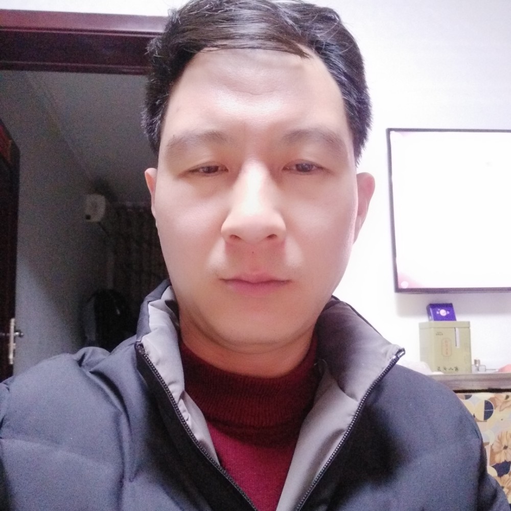 隐忍凝眸丝袜的照片