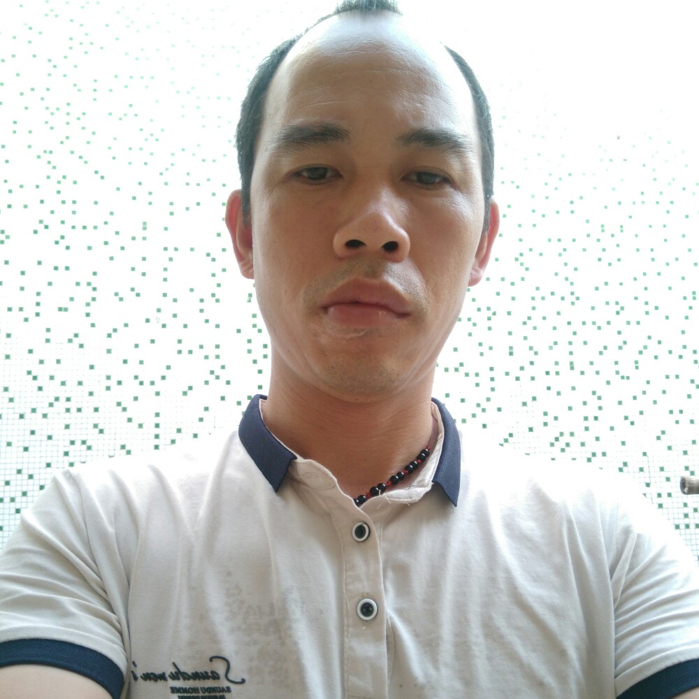 自信说秋月的照片
