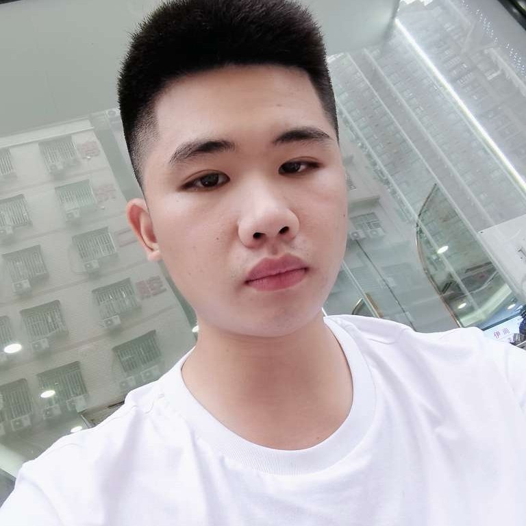 孤心挽手高兴的照片