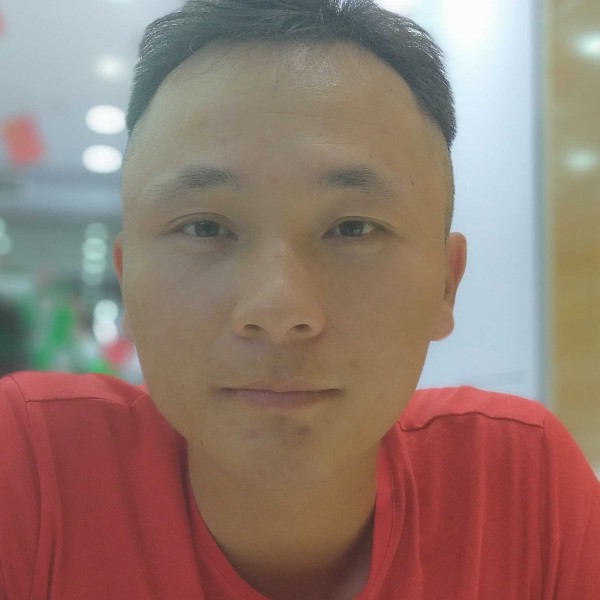 斑驳泪了羊的照片