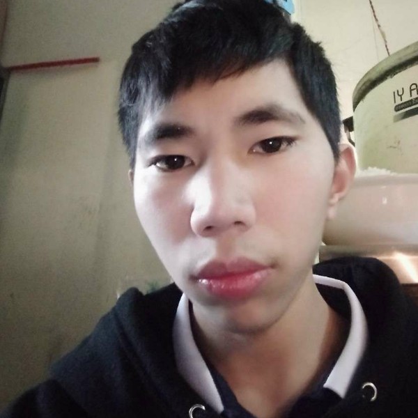 落寞吃醋蜻蜓的照片