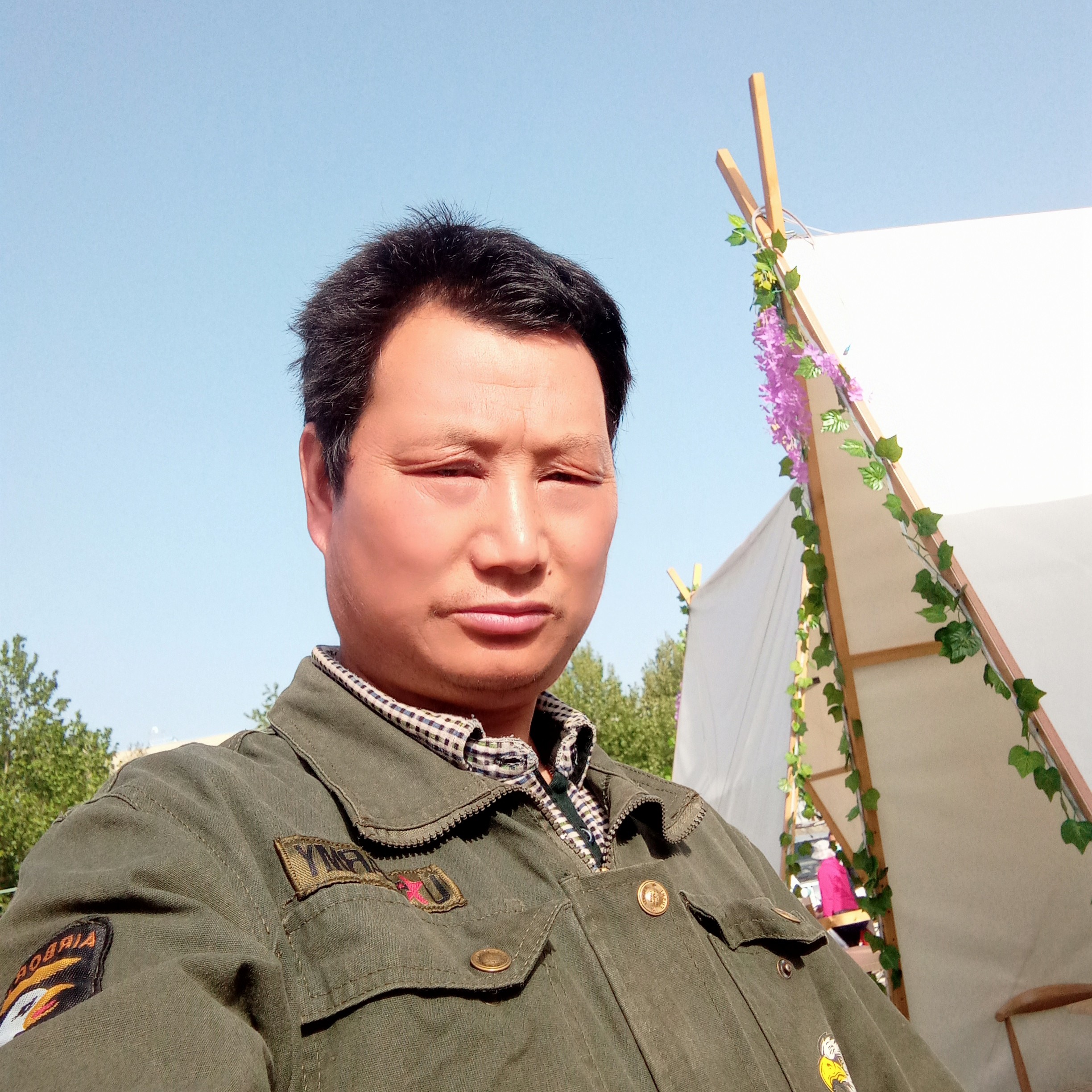 爱爱相随的照片