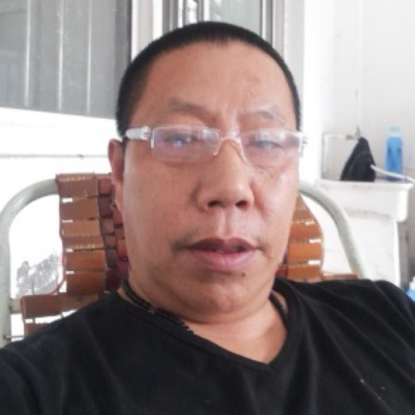老发师的照片