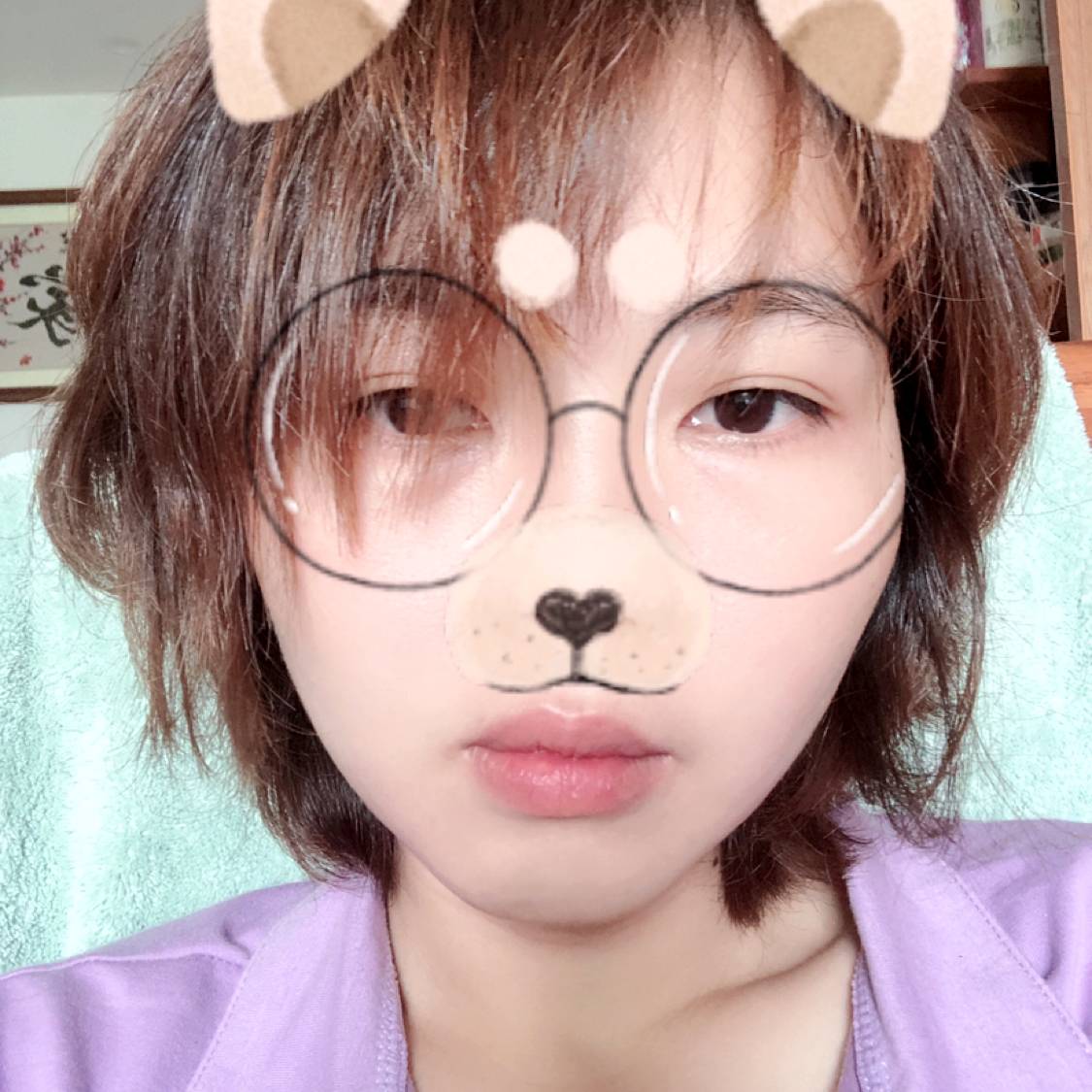仁爱等待蜜粉的照片