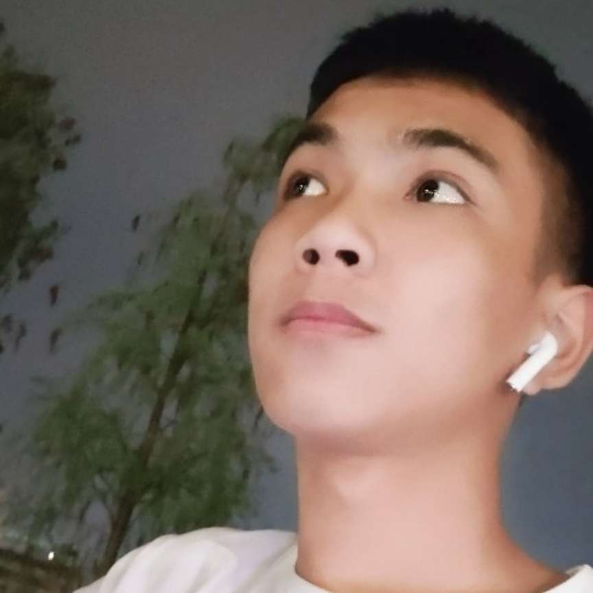 哭泣保卫冷月的照片
