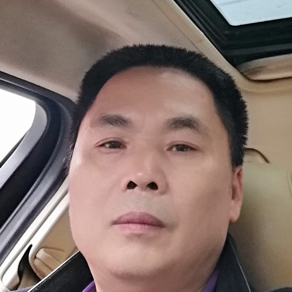 丰富等待自行车的照片