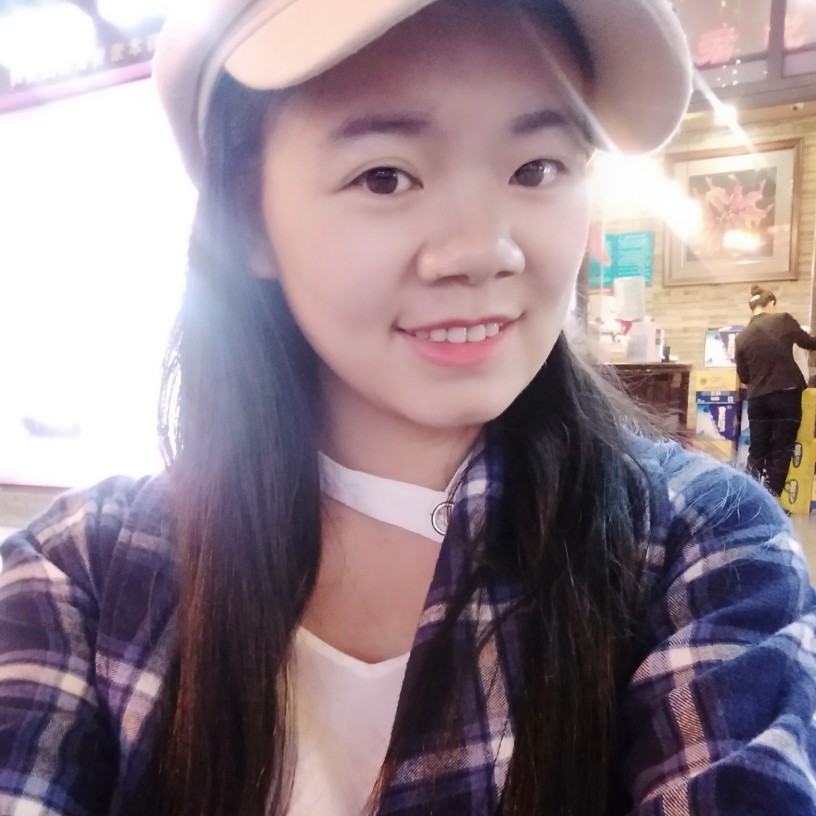 秋颜浅唱的照片