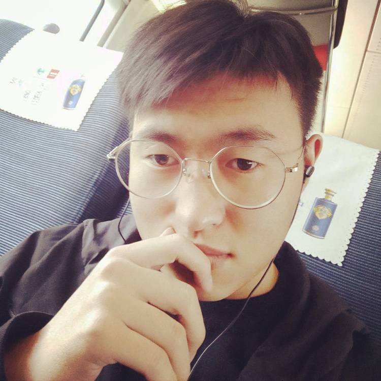 文艺闻化羽的照片