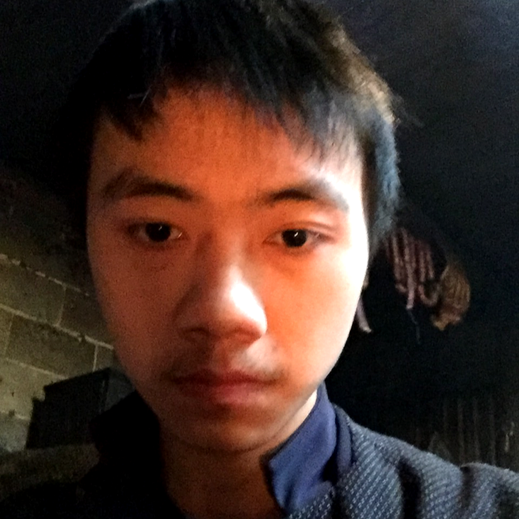 超短裙与绵密的照片