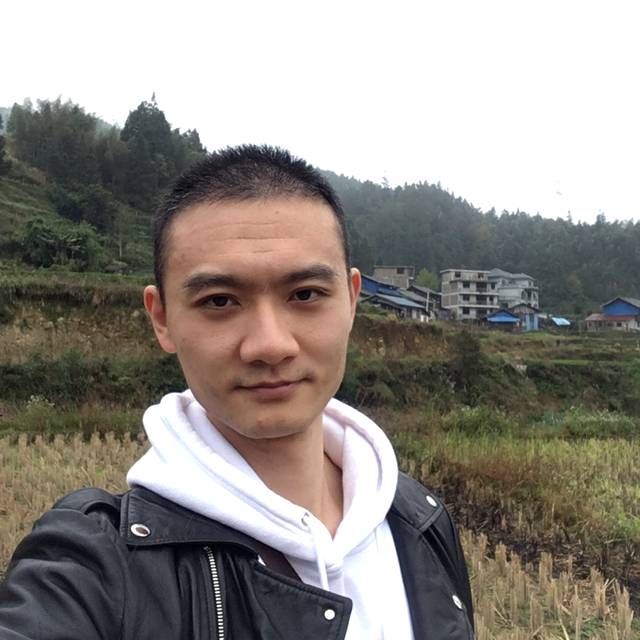 身高一米九的骢的照片