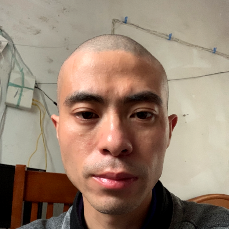 热狗那可靠的照片
