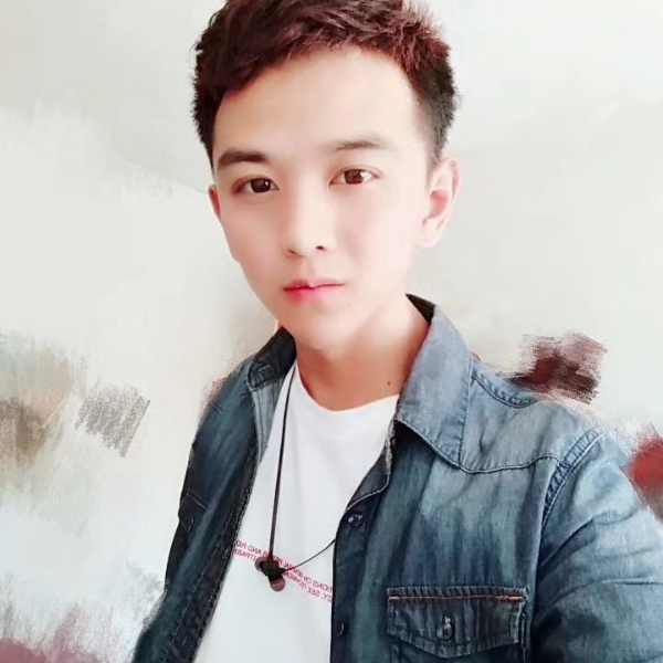 文艺白开水的照片