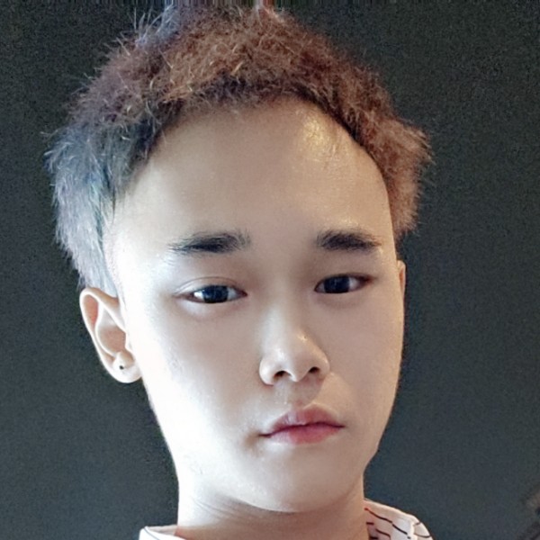 猎豹邂逅俏皮的照片