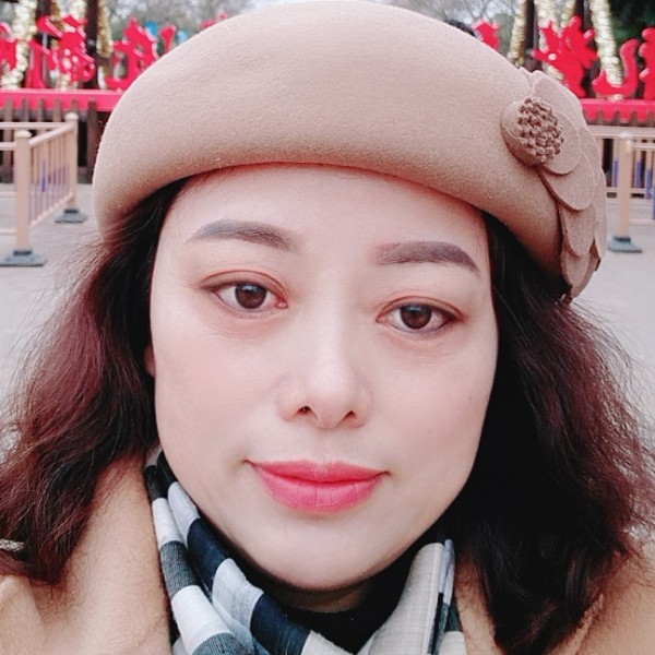 夏天妩媚的照片