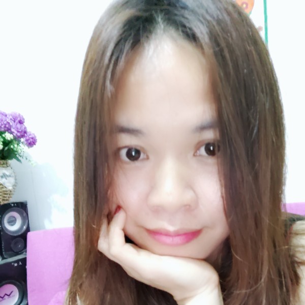 流波上的舞的照片