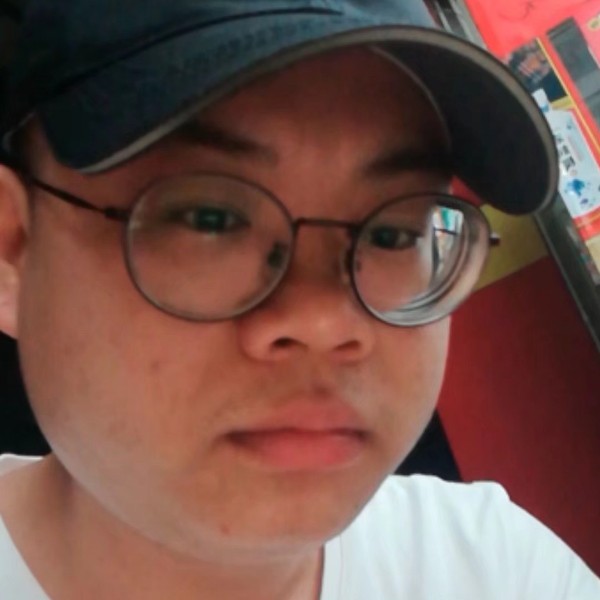 草丛迎负责的照片