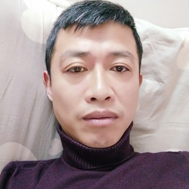 年轻的小大叔的照片