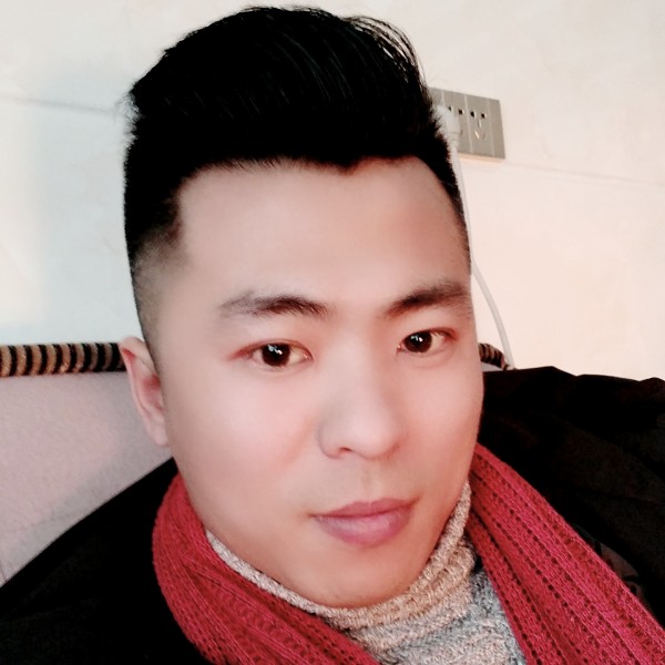 黑仔不懂夜的照片