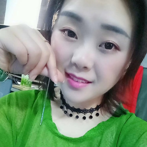 沉默也是一种气质的照片
