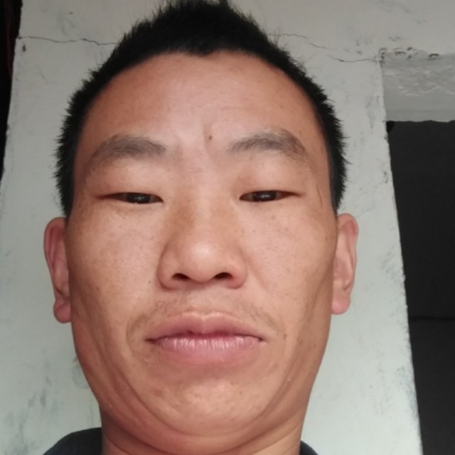 肖兴林的照片