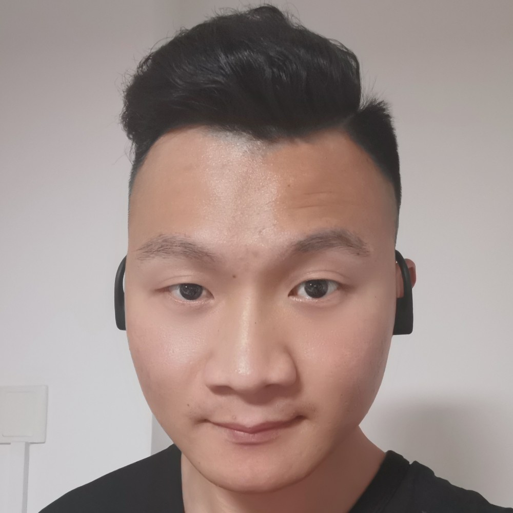 Momoa的照片