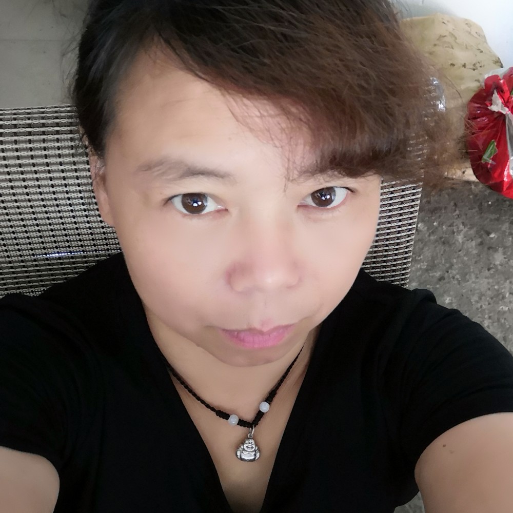 蝶衣开心的照片
