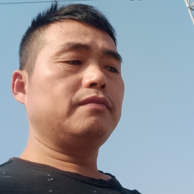 会员270095001的照片