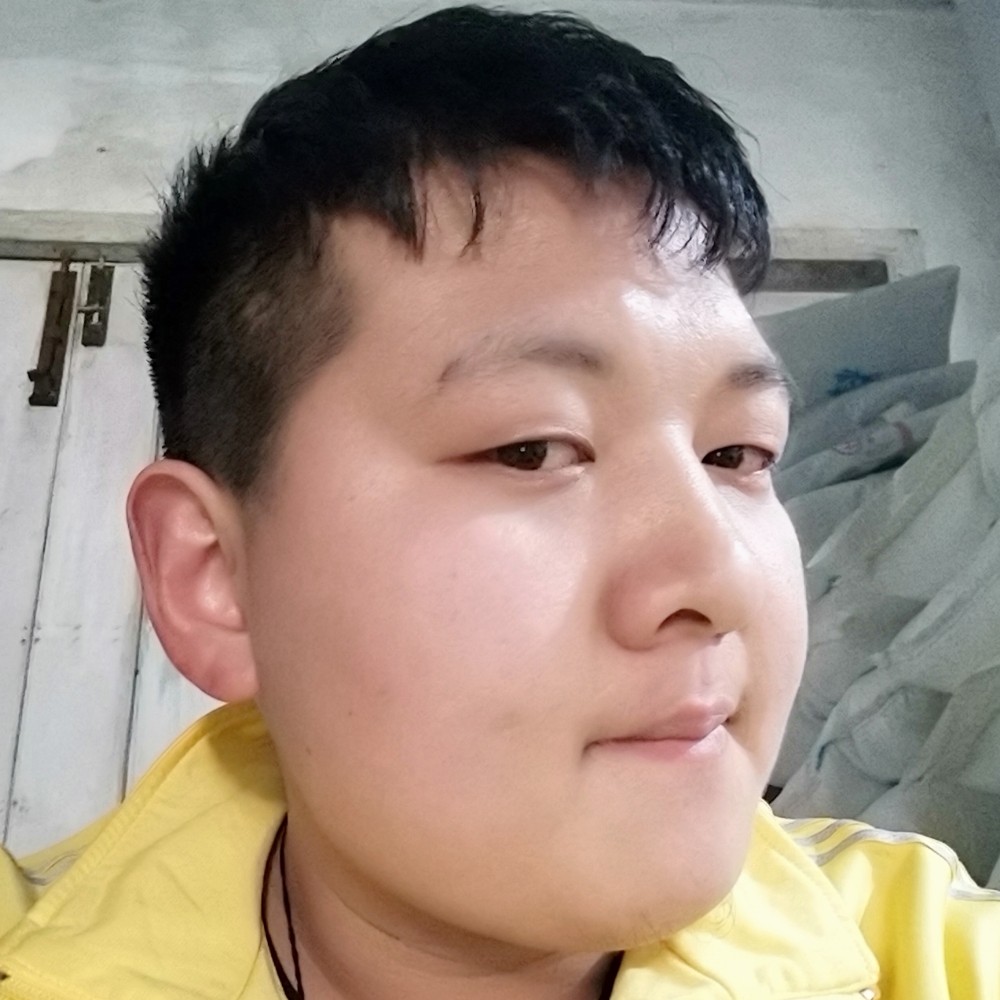 铃铛爱恋漠然的照片