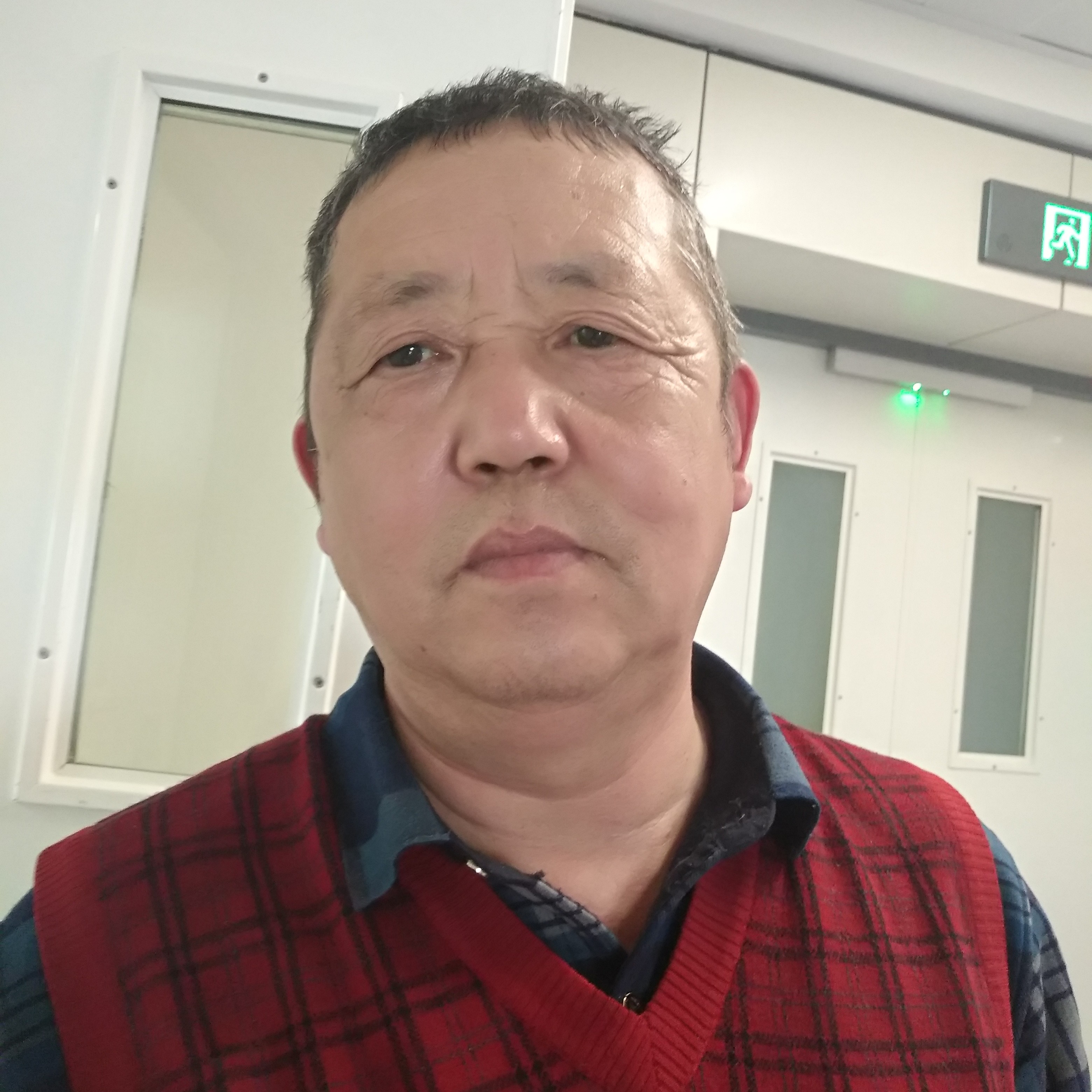 毛衣演变贪玩的照片