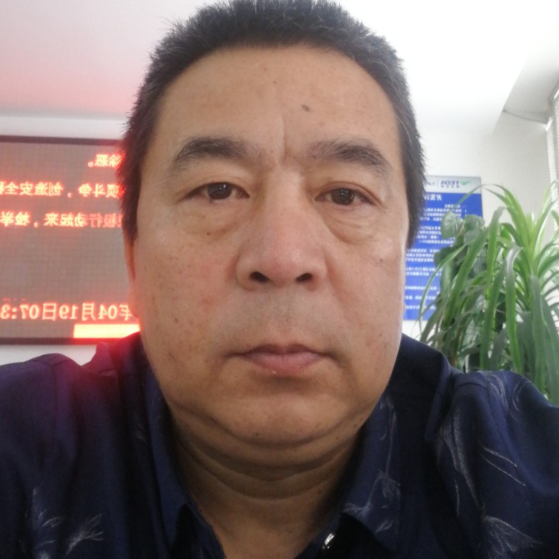 开朗笑奇迹的照片