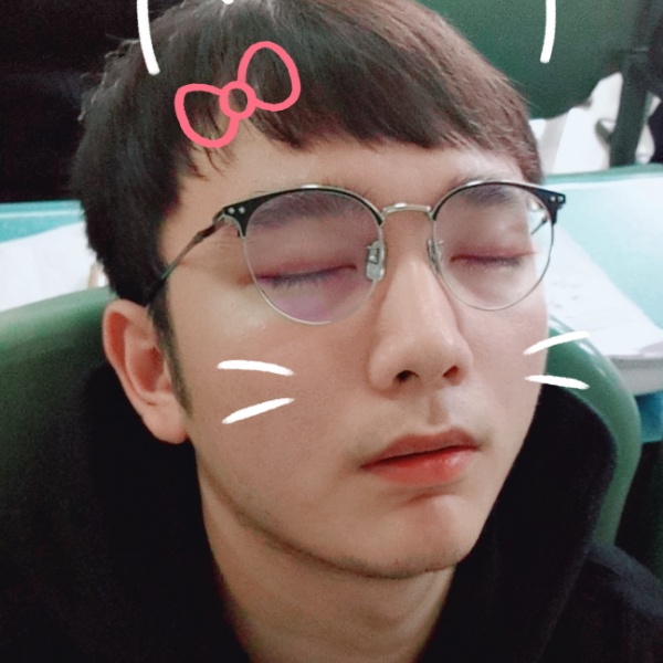 孤独身影48的照片