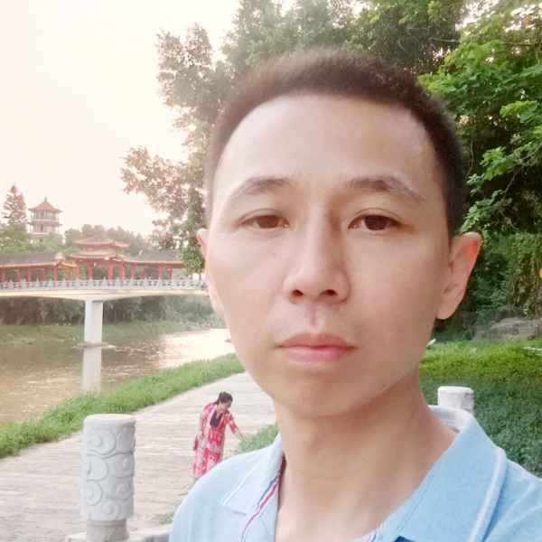 阿平（红酒）的照片