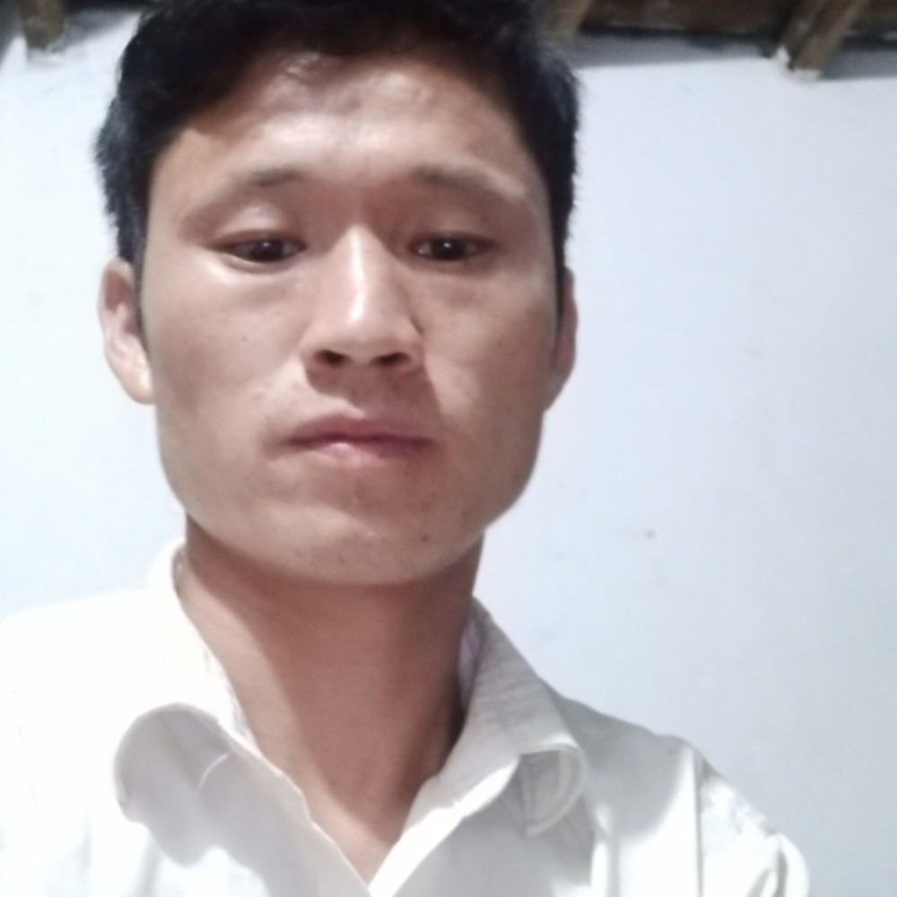 张录先的照片