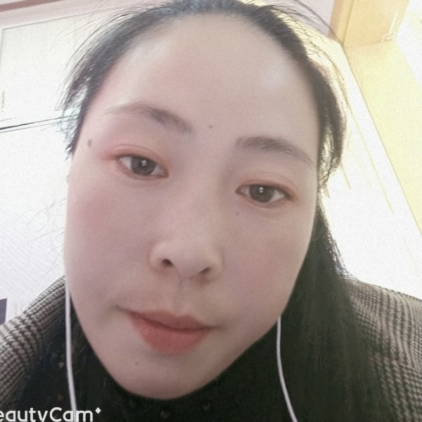 微笑高高的照片