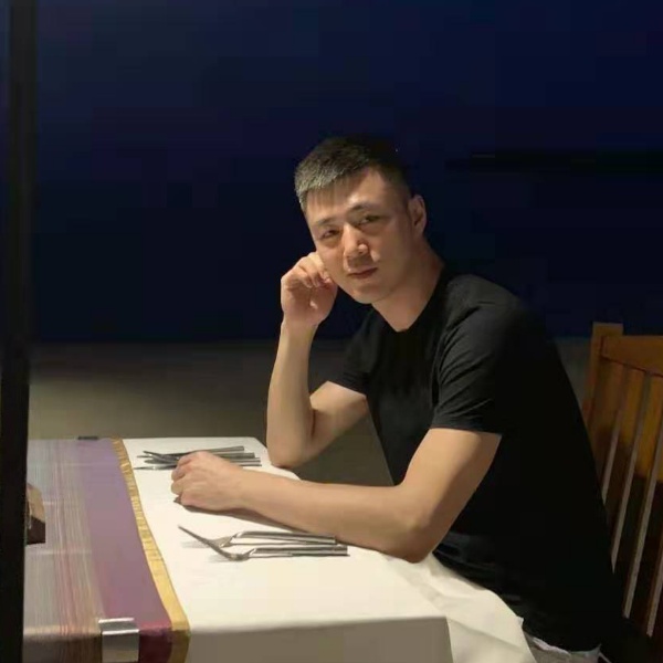 小泽先生的照片