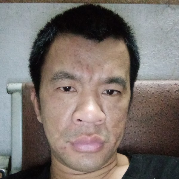炙热演变羽裳的照片