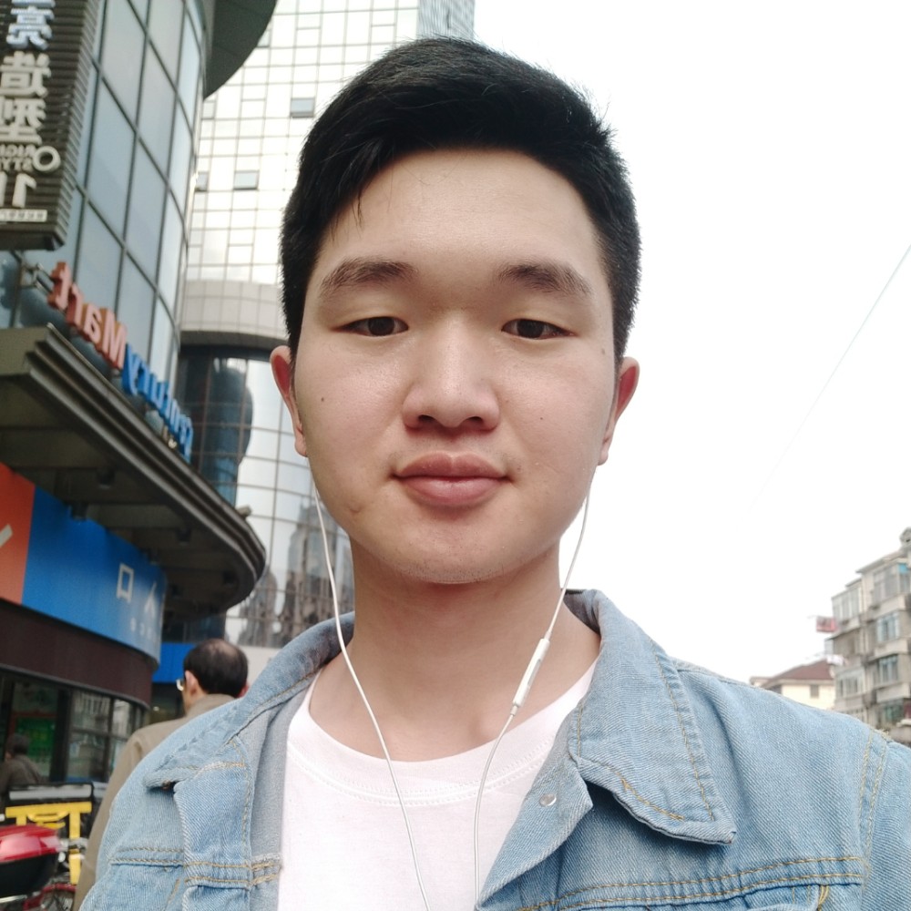 谨年的照片