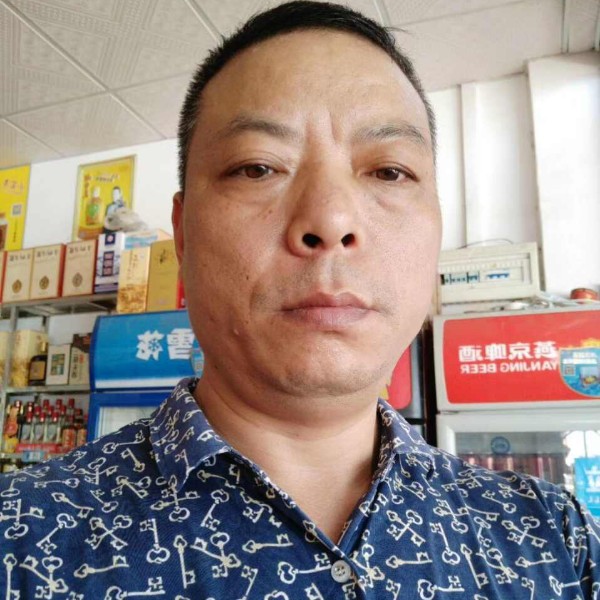 呆萌相许铃铛的照片