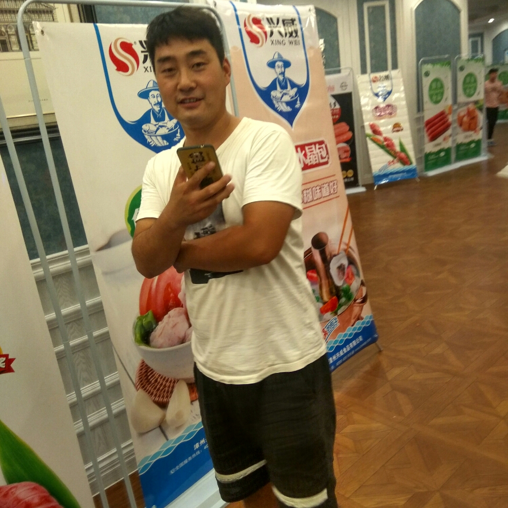 糖豆老实的照片