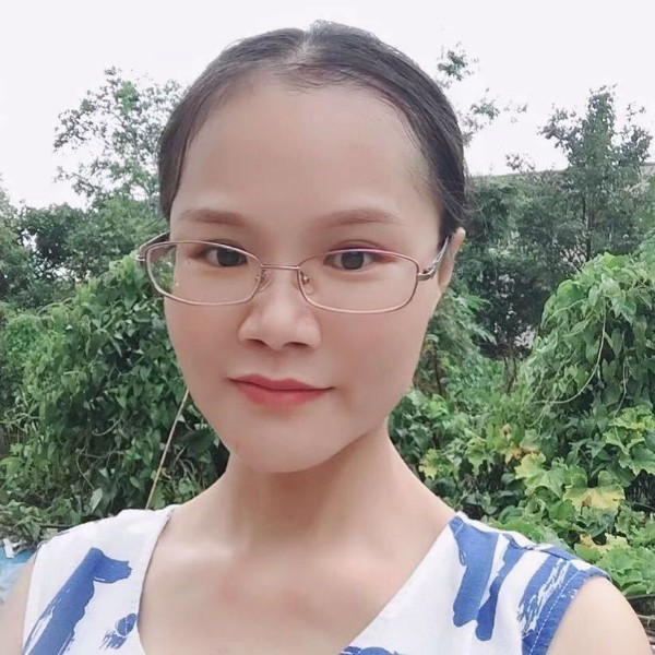 晨曦月光的照片