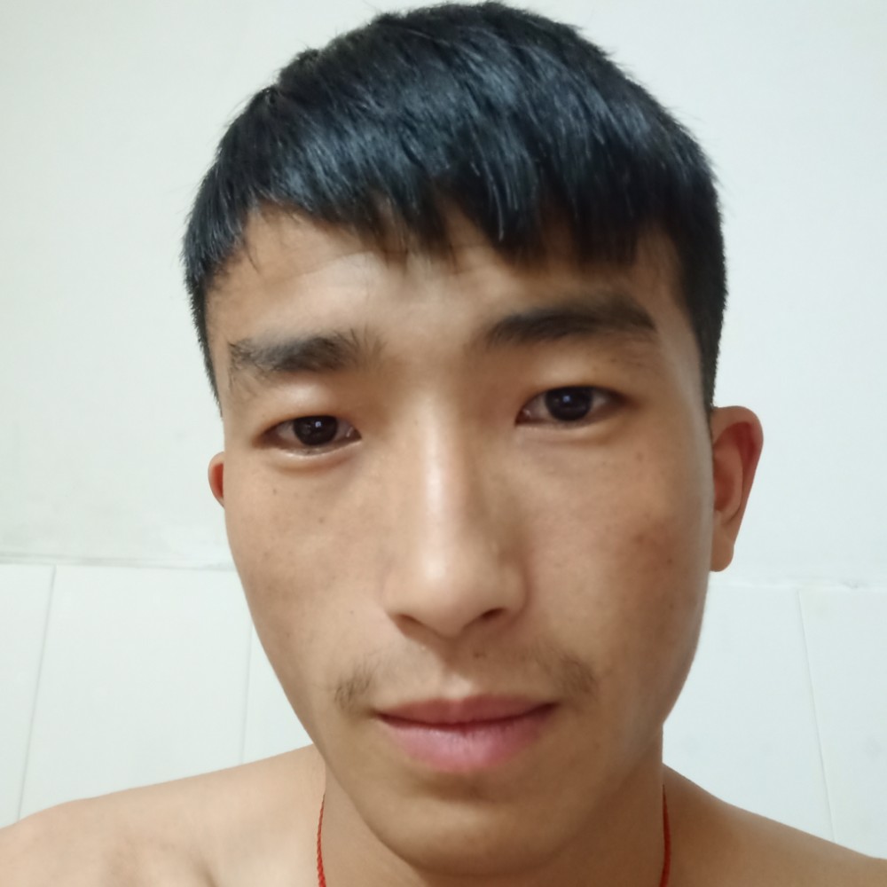 沦陷在你の世界的照片