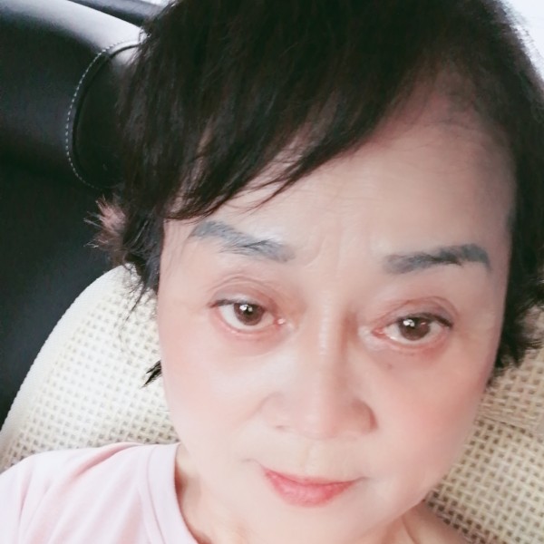 宝马风中的照片